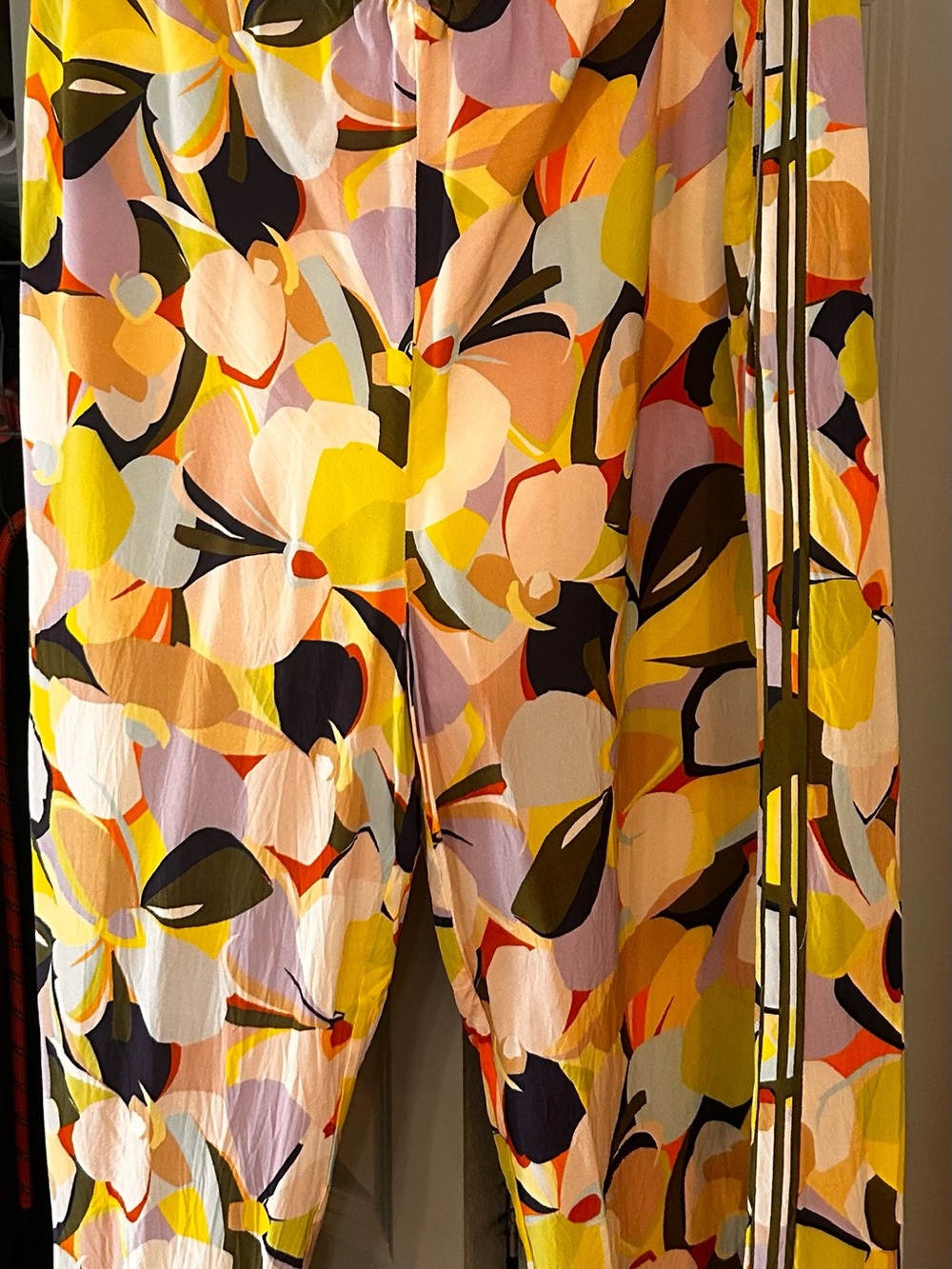 Vibrant Floral Print Wide-Leg Pants - Yellow, Peach, Black